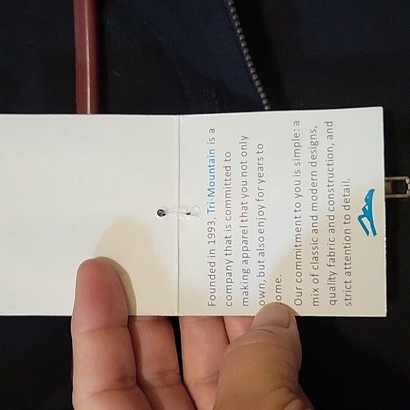 Pullover - Picture 3 of 4